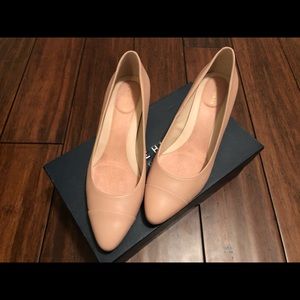 Cole Haan cream shoes, size 8
